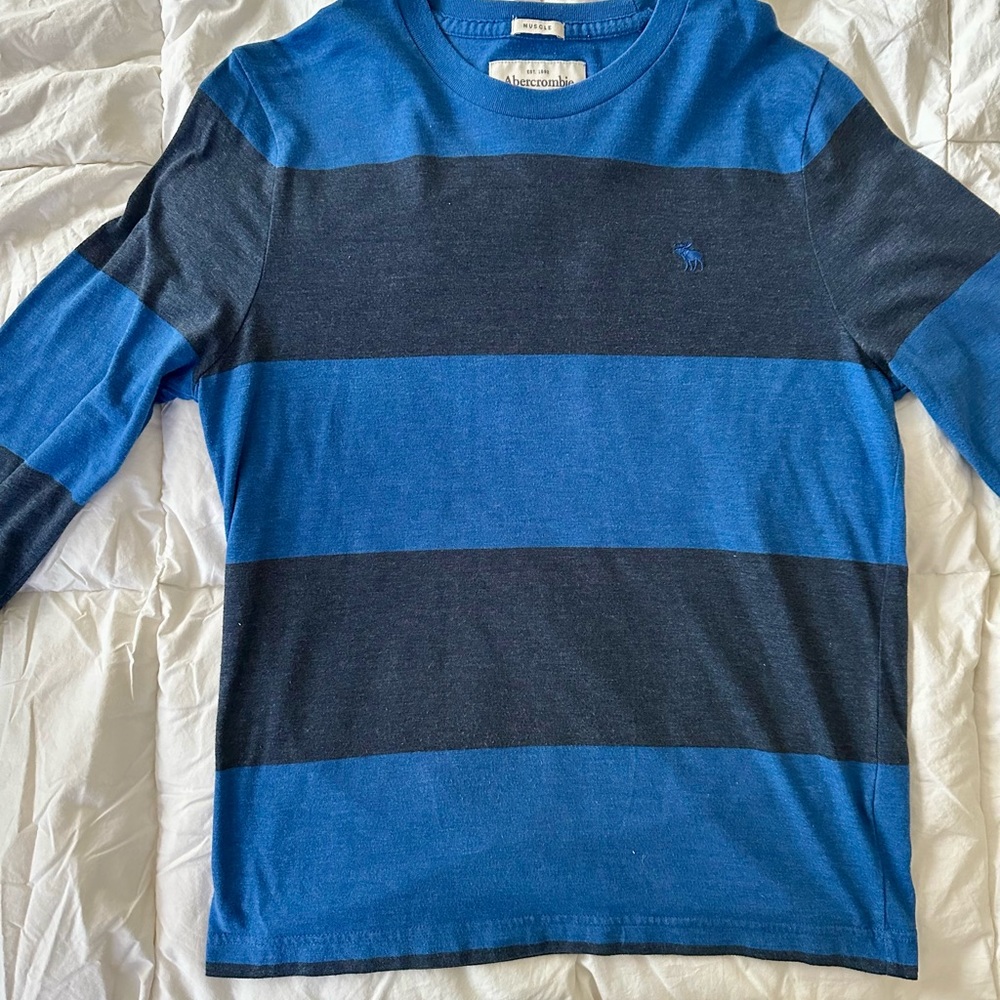 Abercrombie & Fitch sweatshirt sweater long sleeve T size M